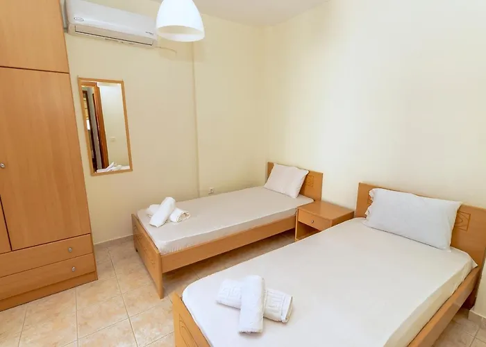 Sea View Maisonette In Nyaraló
