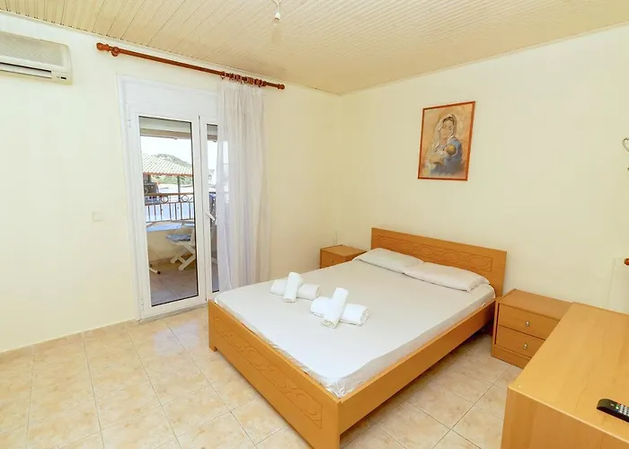 Sea View Maisonette In Nyaraló Pefkohóri