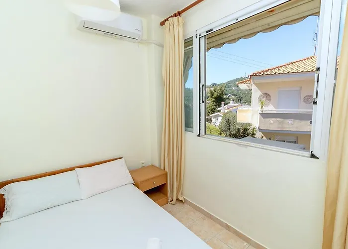 Sea View Maisonette In *